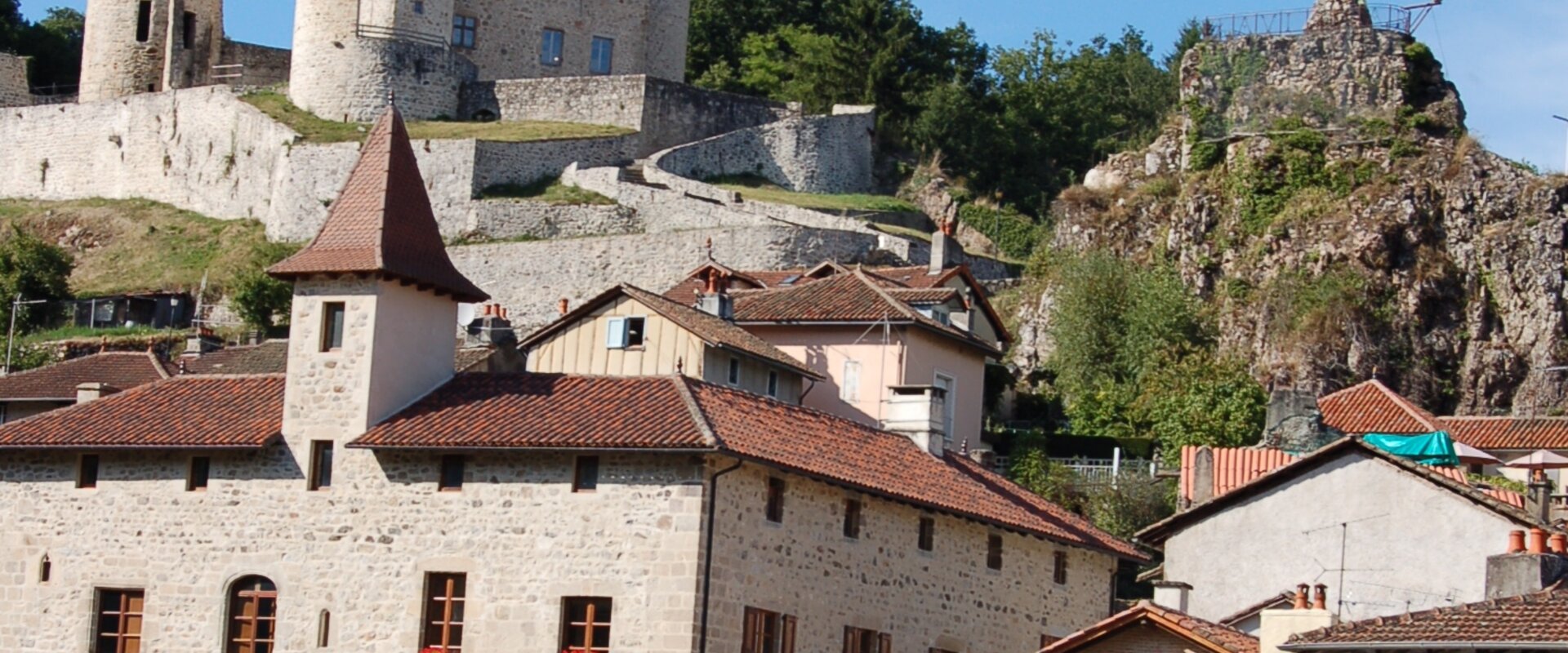 Commune de LA ROQUEBROU